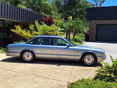 1997 JAGUAR XJ6 SPORTS SERIES 111 AUTOMATIC SEDAN